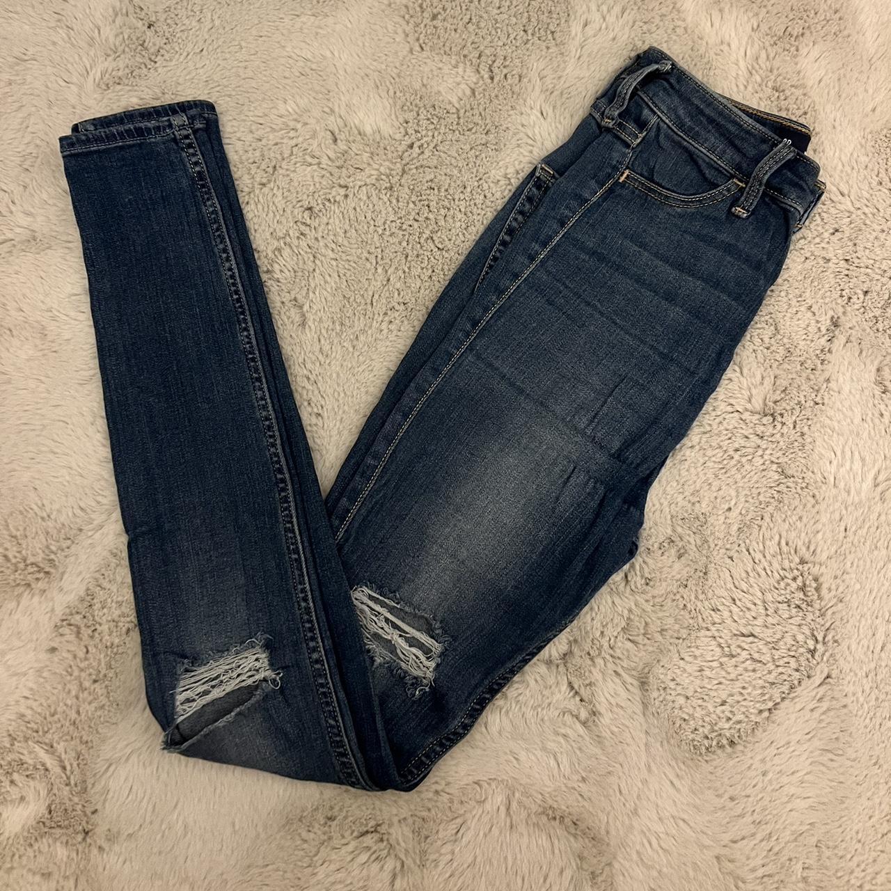 Ultra High Rise Super Skinny Hollister Jeans Size - Depop