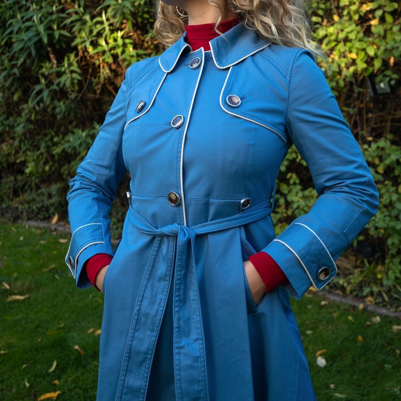 Hobbs Women's Blue Coat Depop