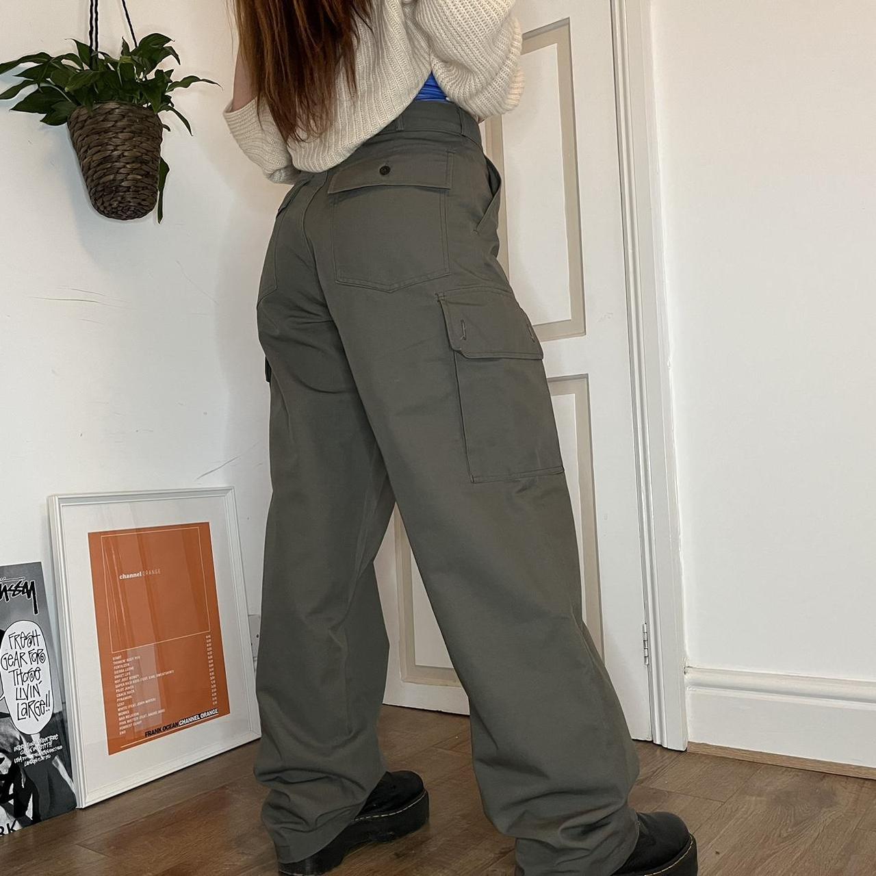 khaki green trainers ladies