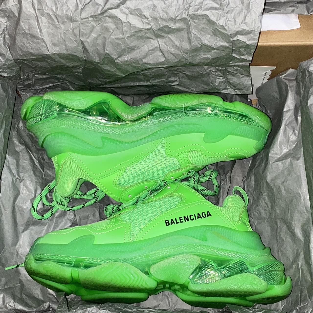 AUTHENTIC NEON GREEN BALENCIAGA summer