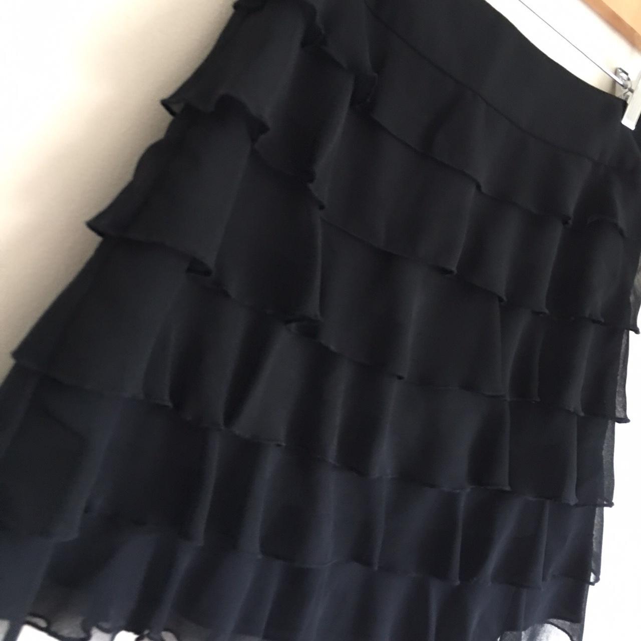 Dorothy perkins black ruffle skirt hotsell