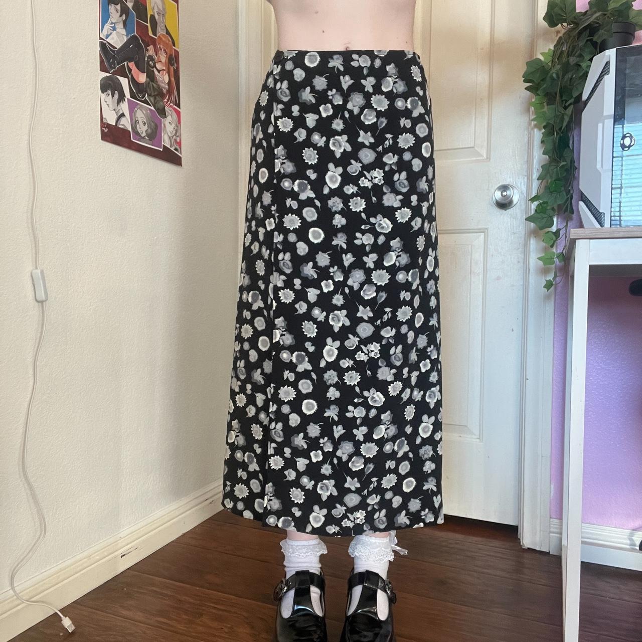 90s floral maxi outlet skirt