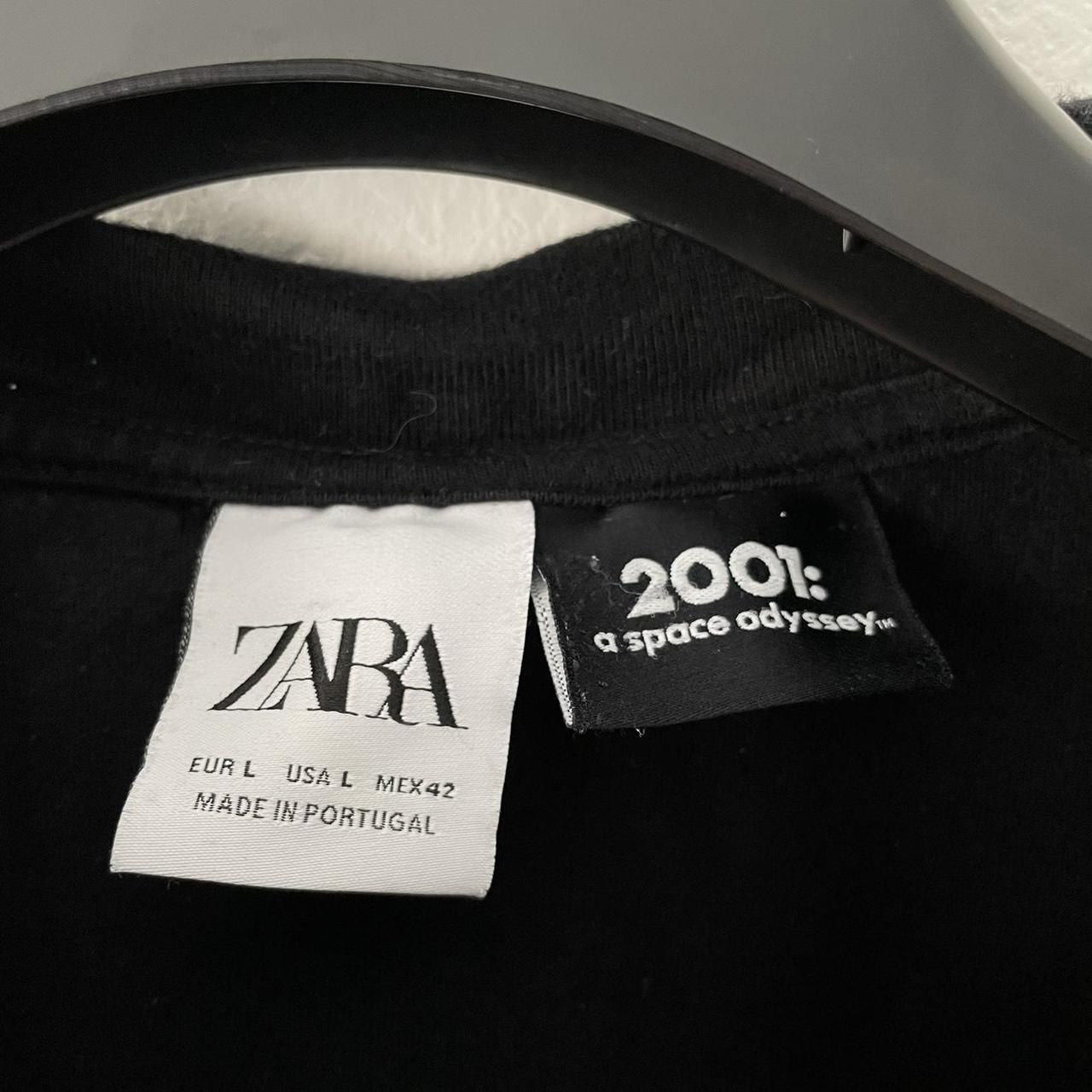 Untitled 2001 パンフレット GdYhofra8AA-xv2.jpg:large