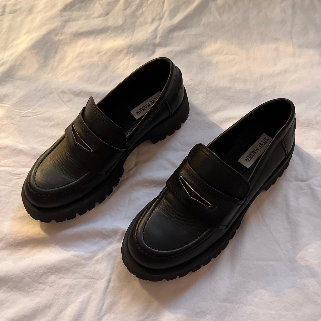 Steve Madden Women's Black Loafers | Depop