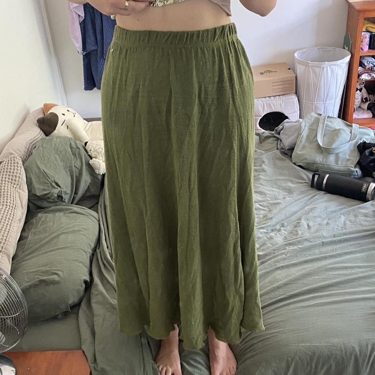 tree of life green knitted maxi skirt - made in... - Depop