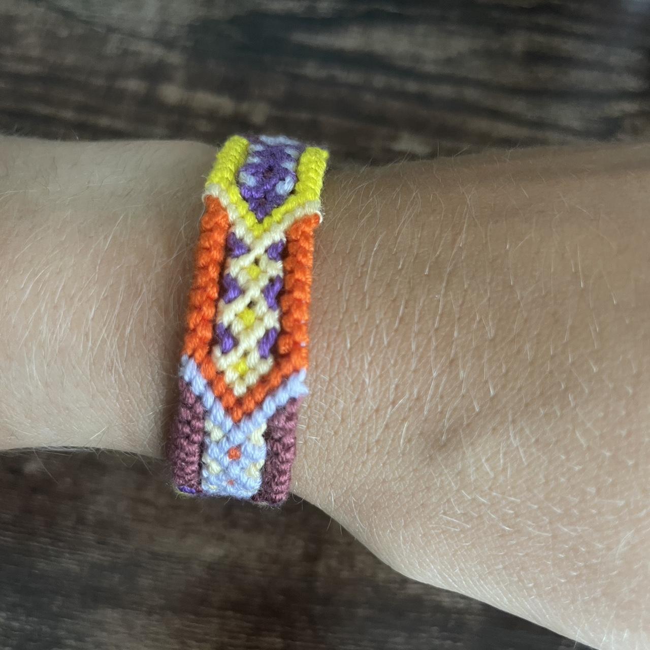 Chevron friendship bracelet patterns/colors . - Depop