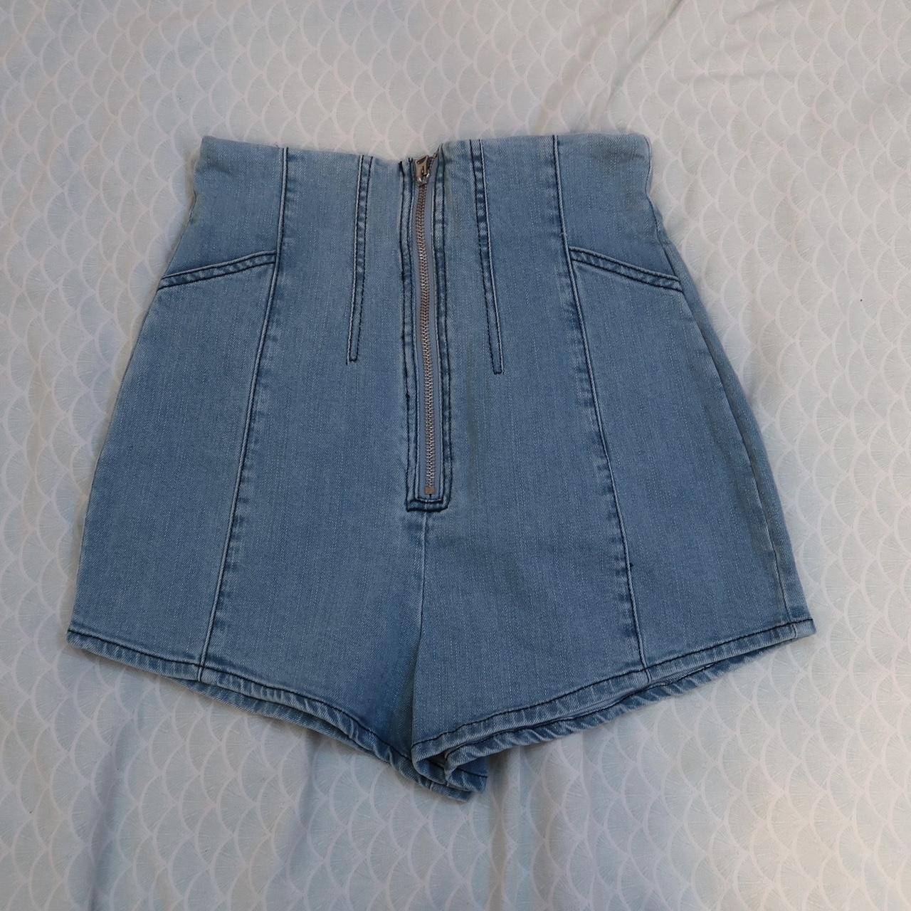 Finders Keepers Women's Blue Shorts