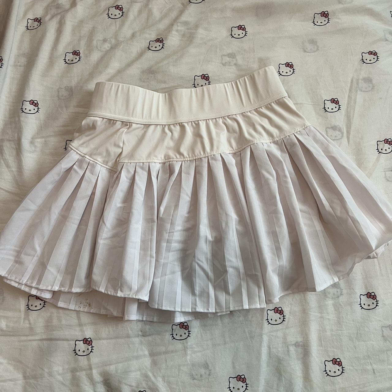 item listed by mialovez