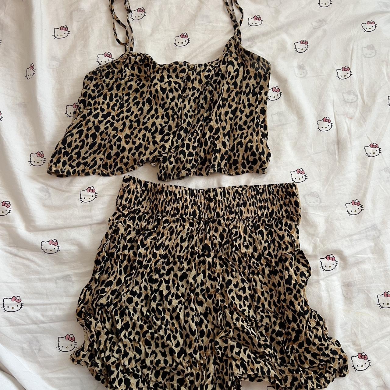 item listed by mialovez