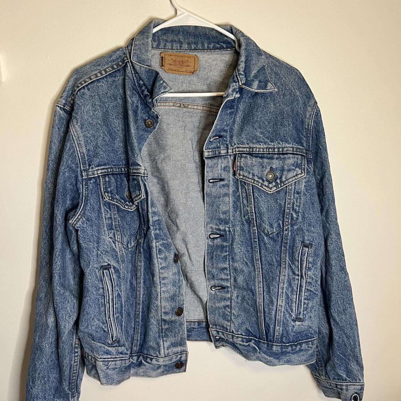 Light wash Levi’s Denim Jacket #levis #denim... - Depop