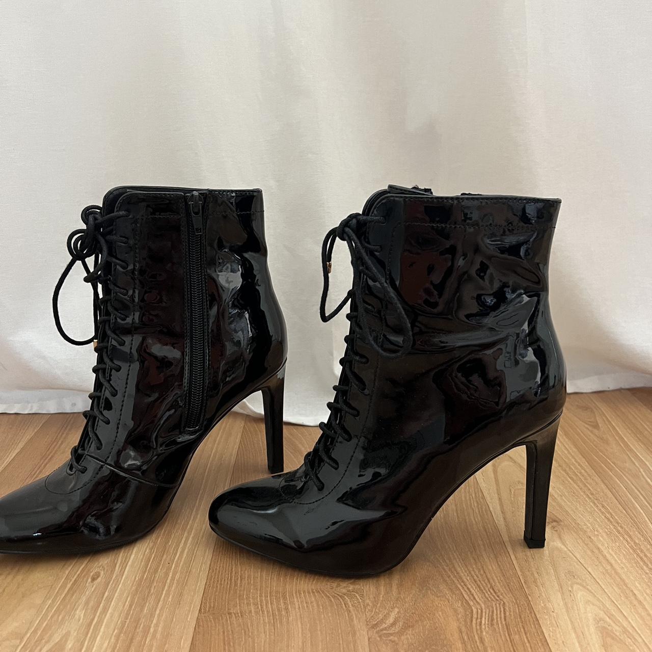 Black bootie heels forever 21 hotsell