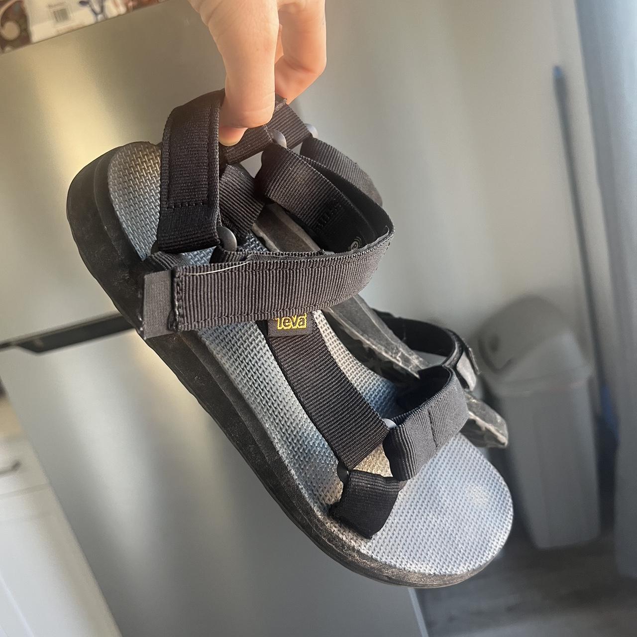 black tevas got some good use but too small for me - Depop