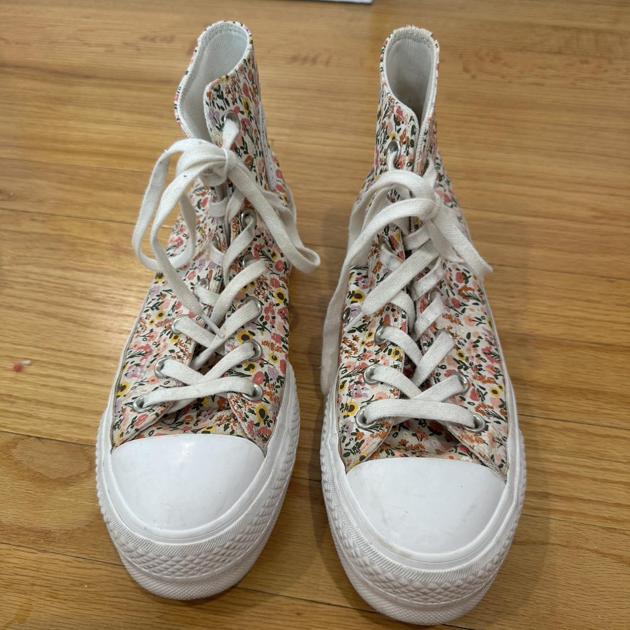 Converse Women's Sneakers White/Multi US – Floral Platform