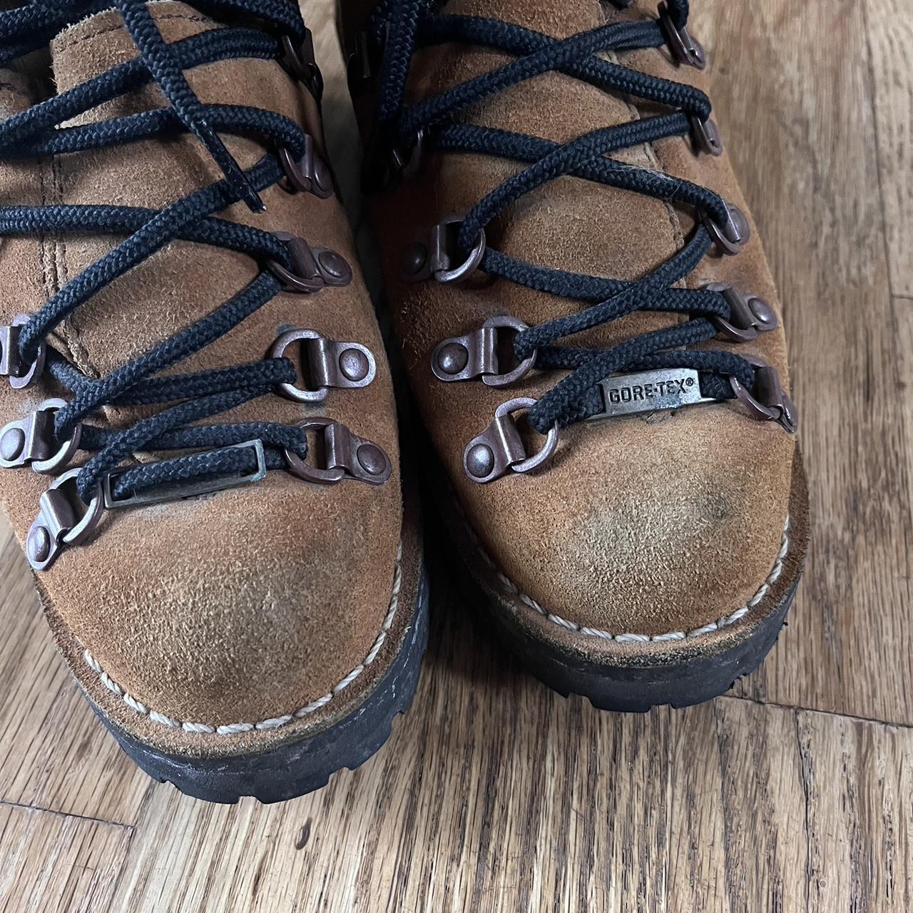 danner suede hiking boots