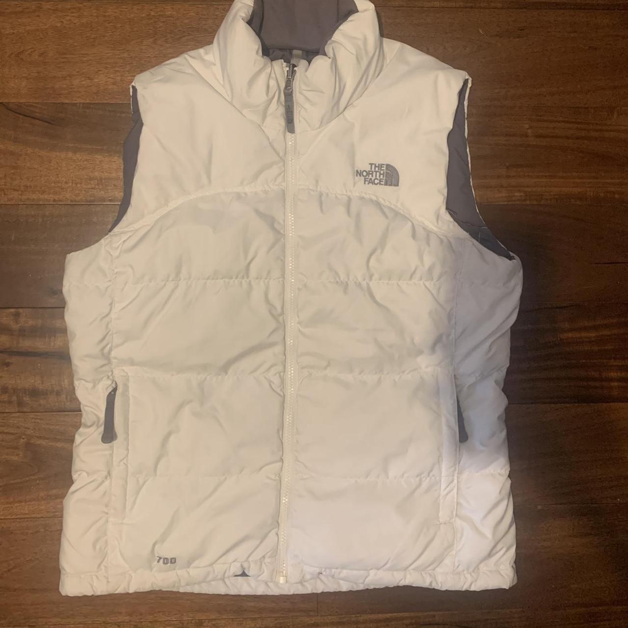 The North Face white gilet, Women’s TNF, 8/10...