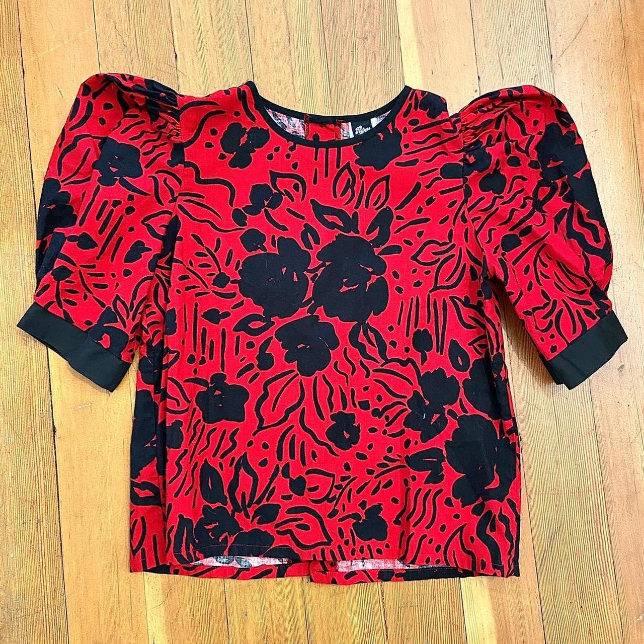 Vintage red and black floral blouse with puffy... - Depop