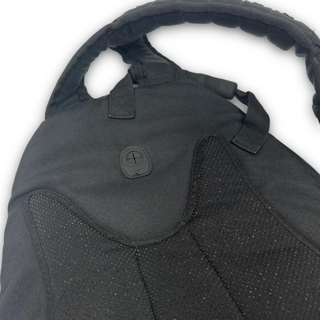90s Nike Air Max Sling Bag Size: One | Depop