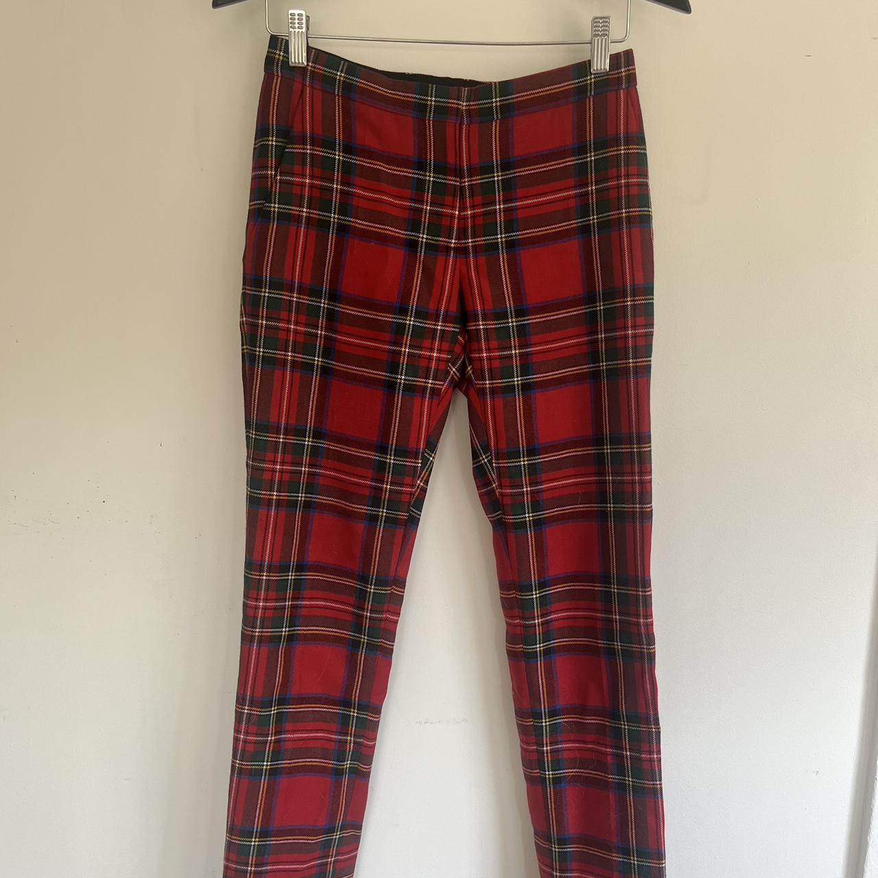 Wool Burberry plaid cigarette pants size 2