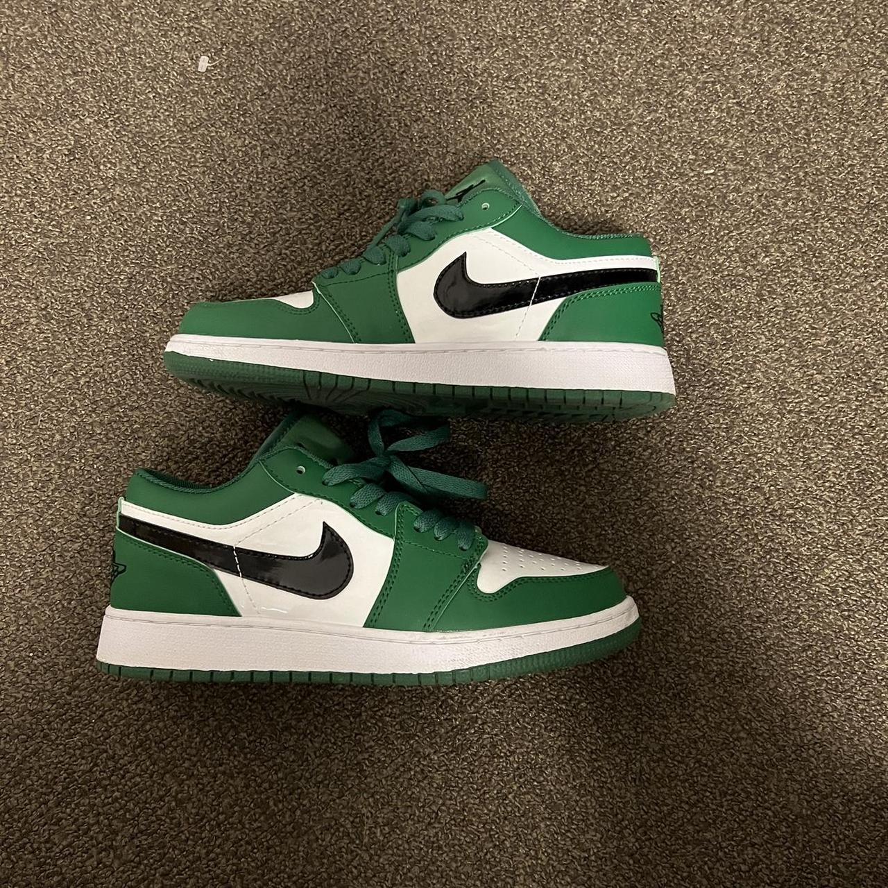 womens jordans green