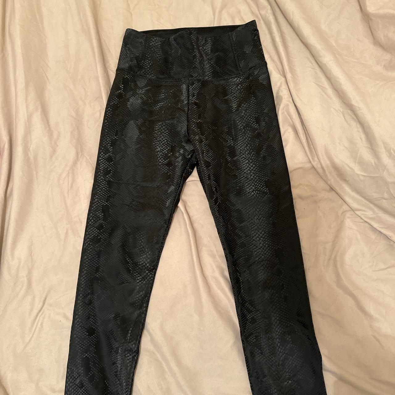 Fashion Nova 'Electric Babe Legging' 🖤 - Size S - - Depop