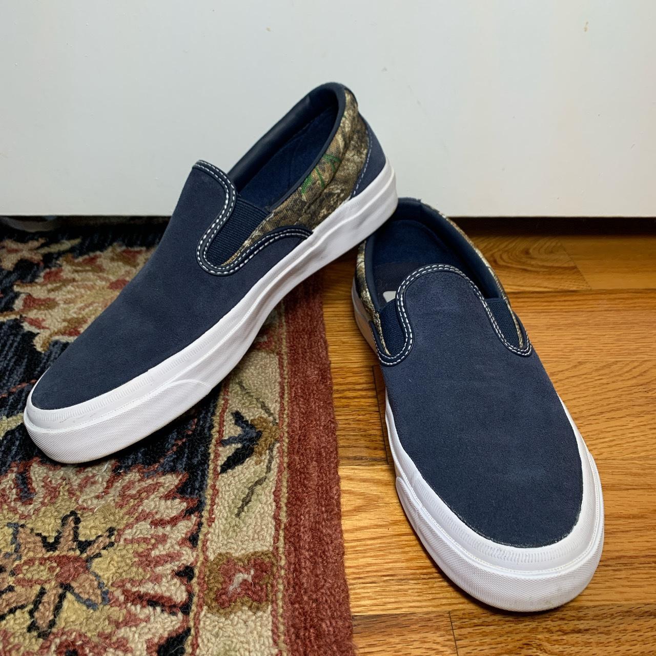 Converse navy 2024 slip ons