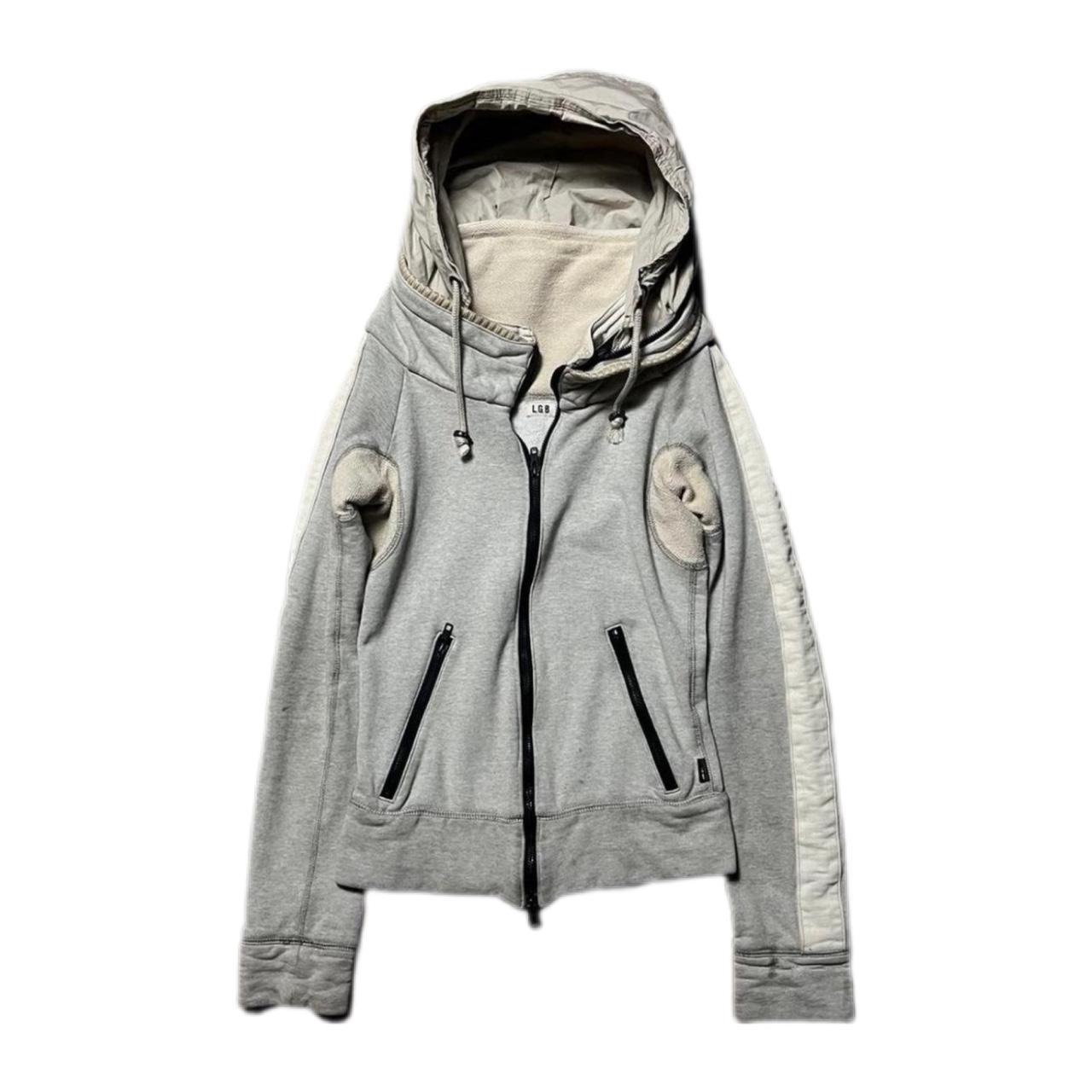item listed by graceswurld