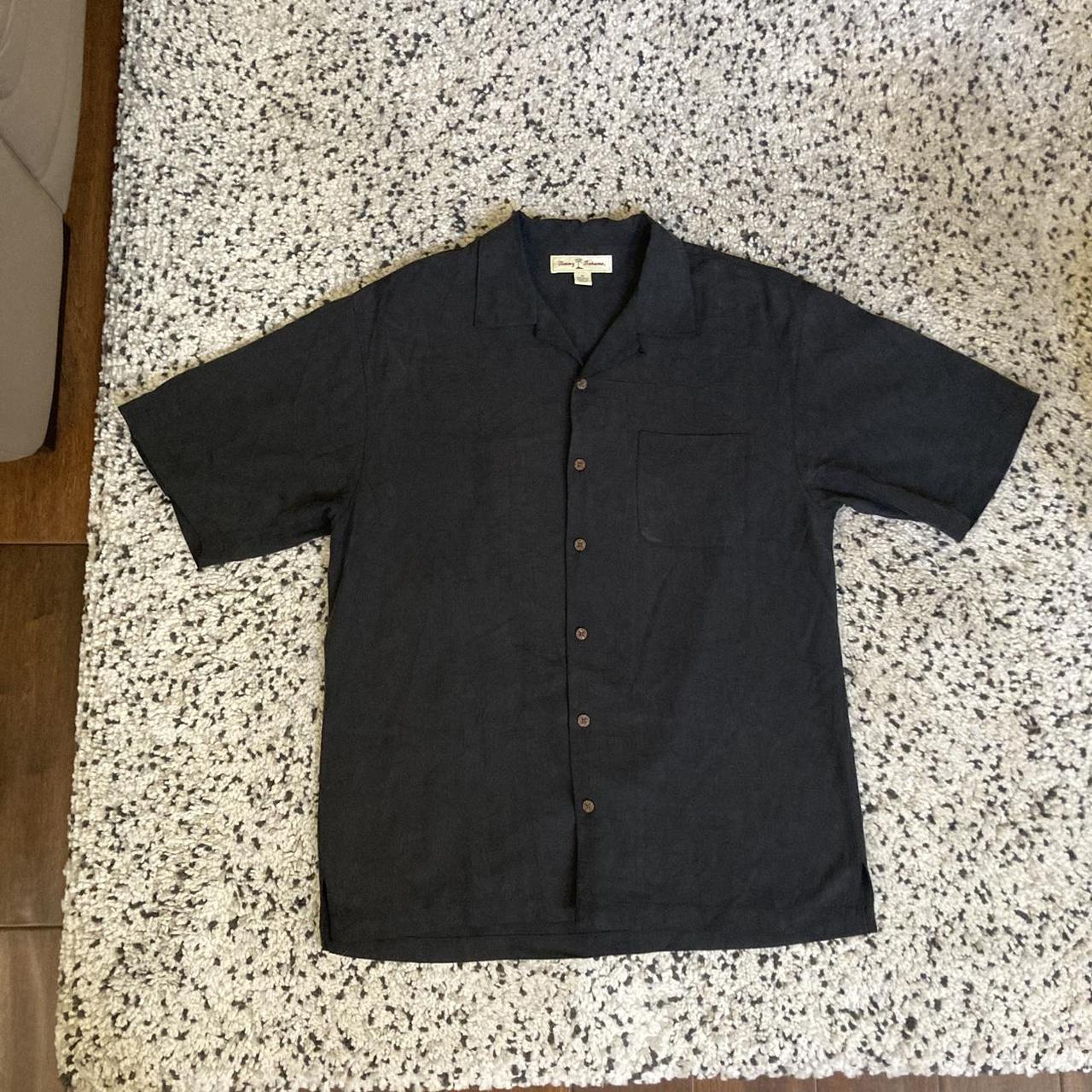 Tommy Bahama Men's Black Shirt | Depop