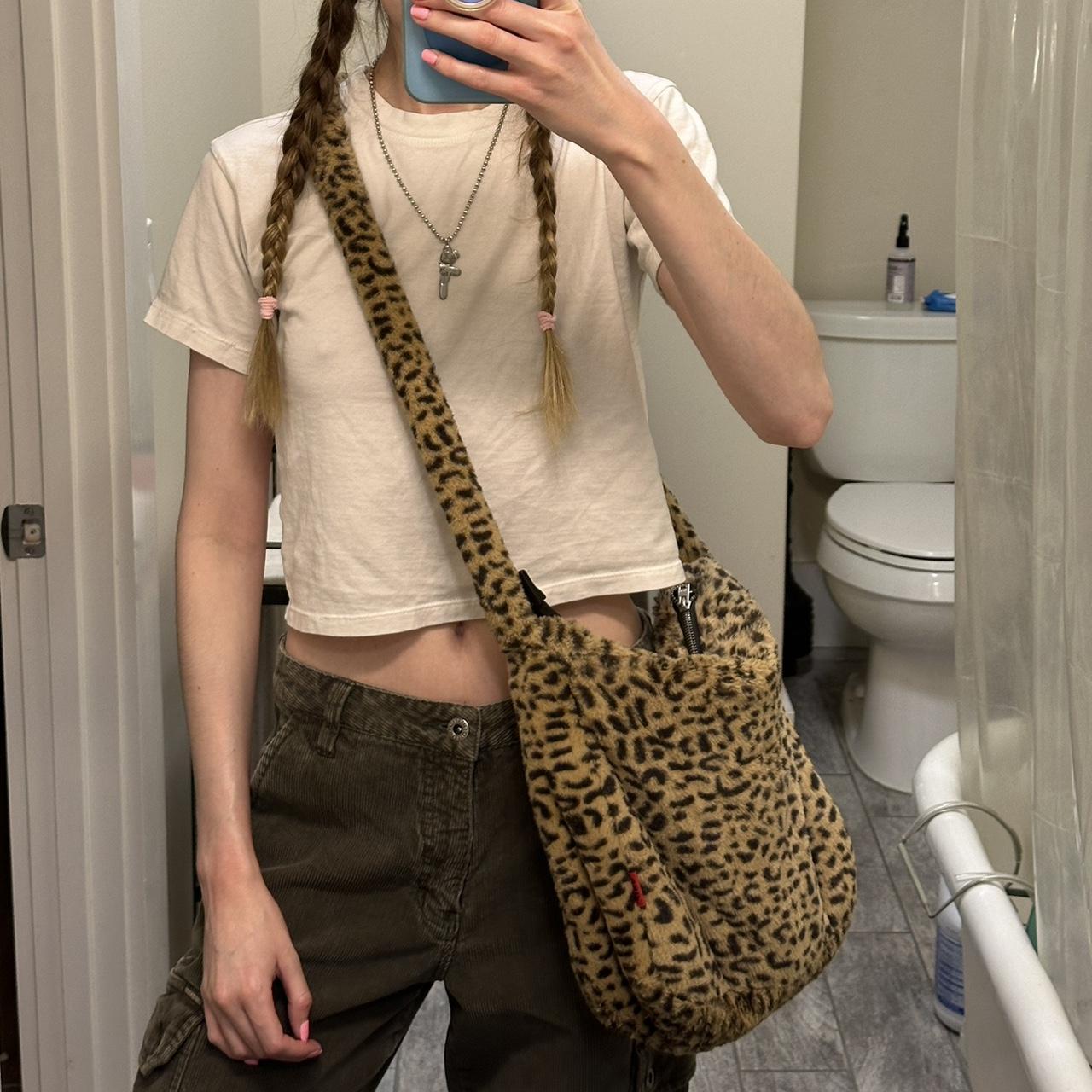 unif cheetah faye bag fuzzy shoulder bag with zip