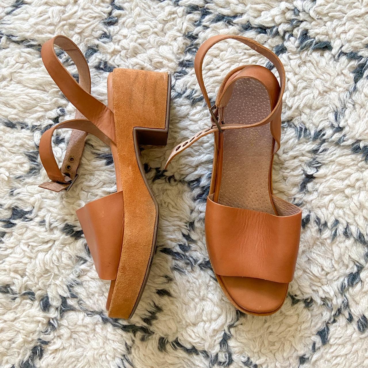 Seychelles platform sandal tan leather size 9.5 Depop