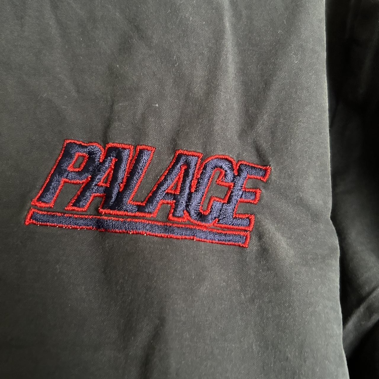 Vintage Palace windbreaker. Zero flaws, a bit...