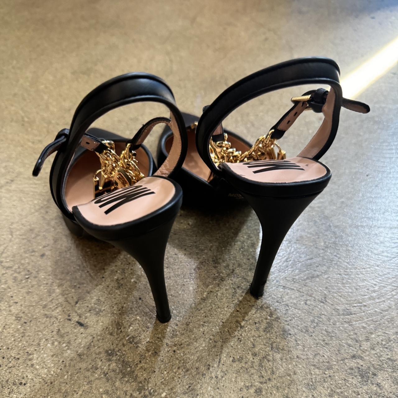 Moschino Women's Pumps - Black/Gold - US 7 – Moschino