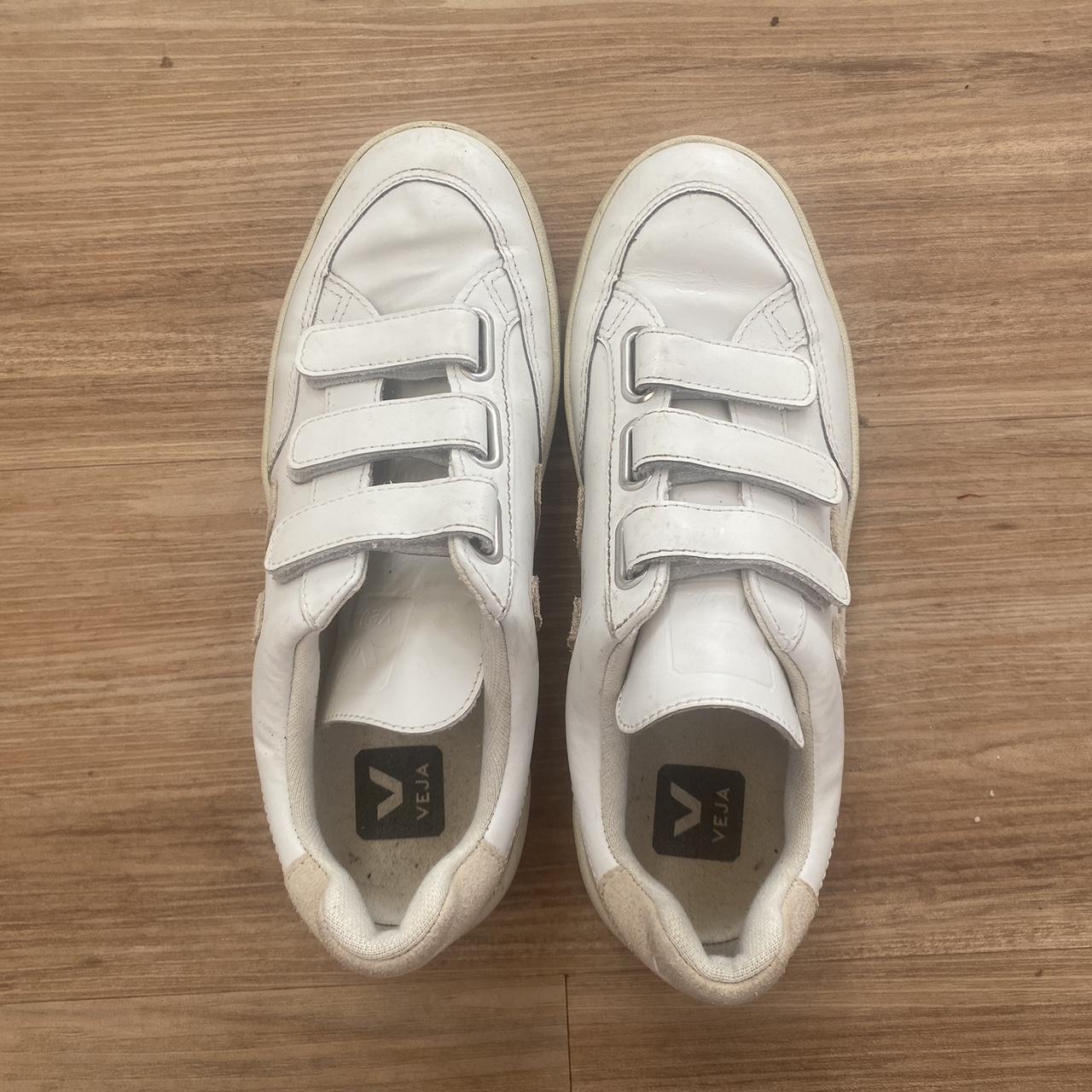 veja women's velcro sneakers