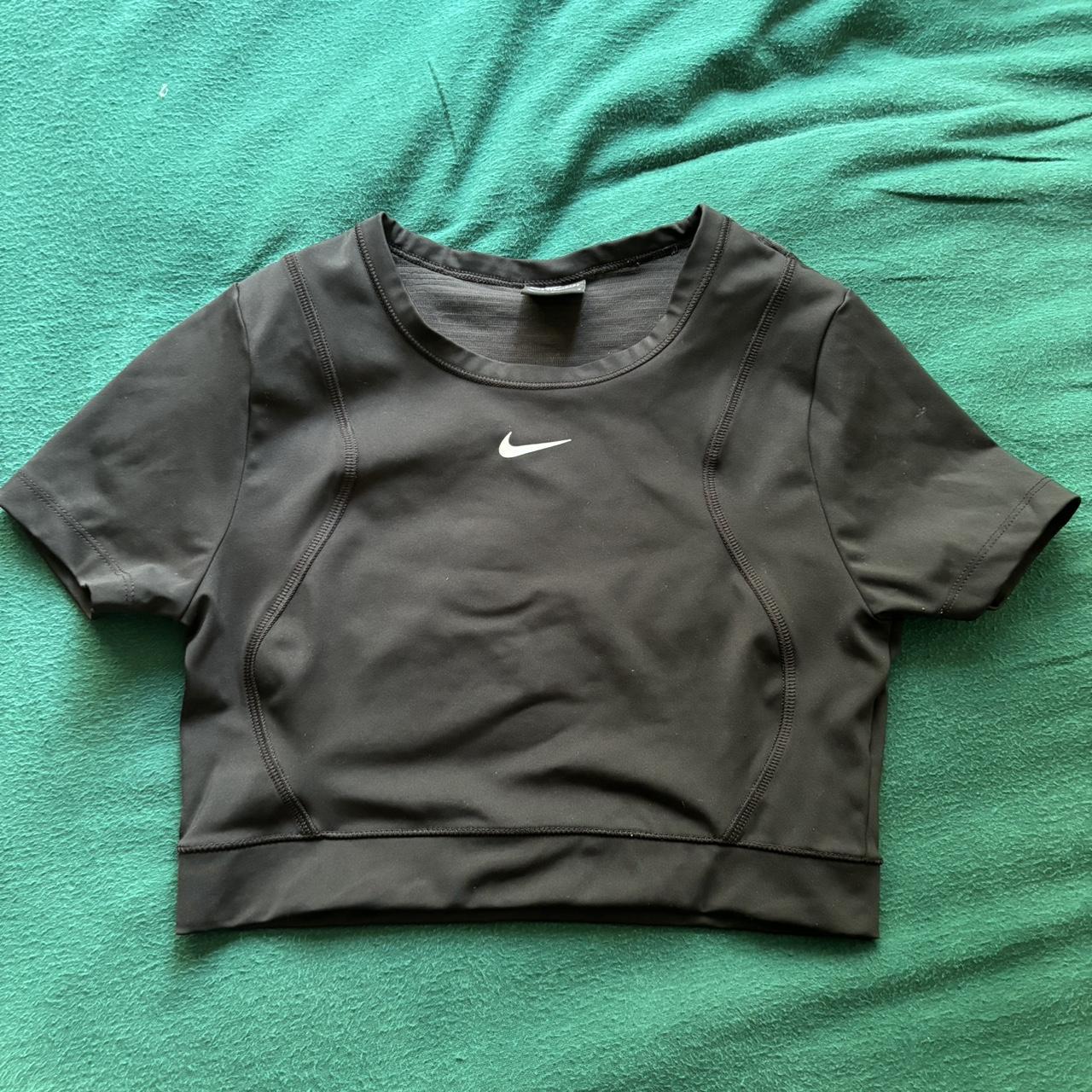 aeroadapt crop top