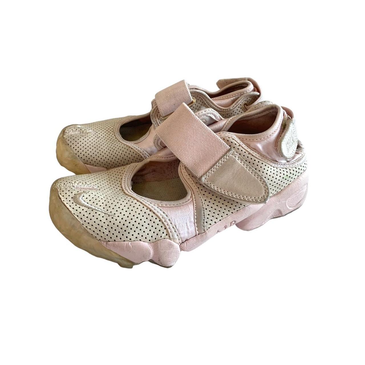womens rifts trainers