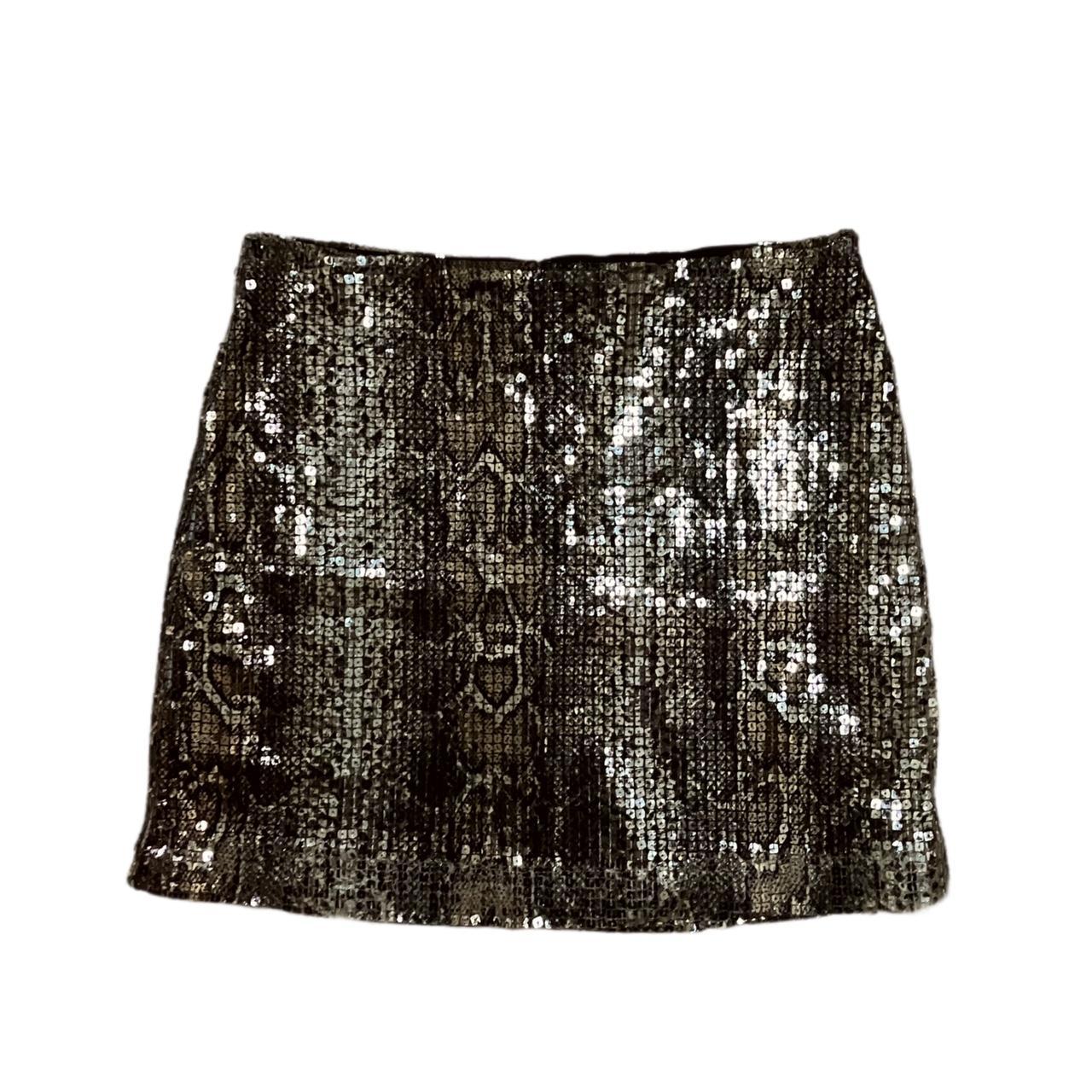 Sequin snake mini skirt by Influence 70cm... - Depop