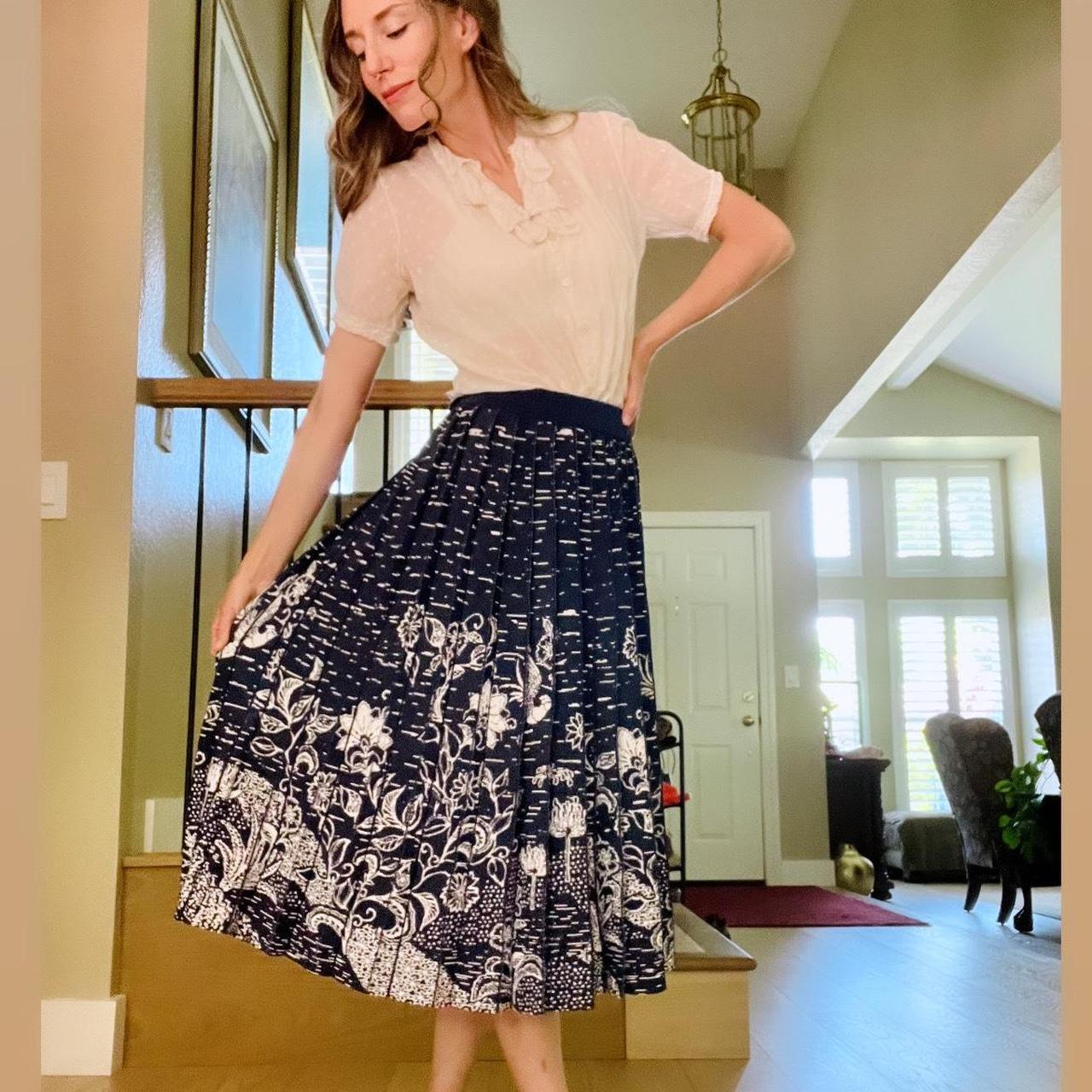 Anthropologie Knit Midi offers Skirt Set Dark Blue Large