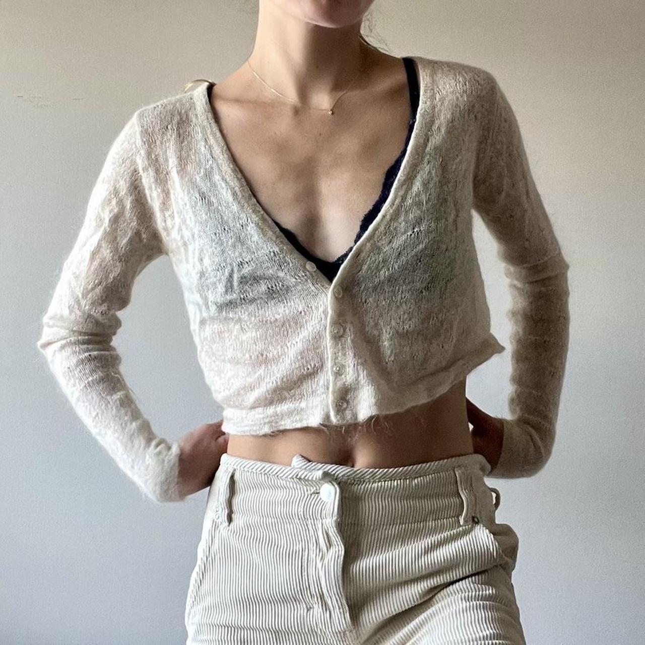 Adorable cream cropped sweater!!! Thrifted this cute - Depop