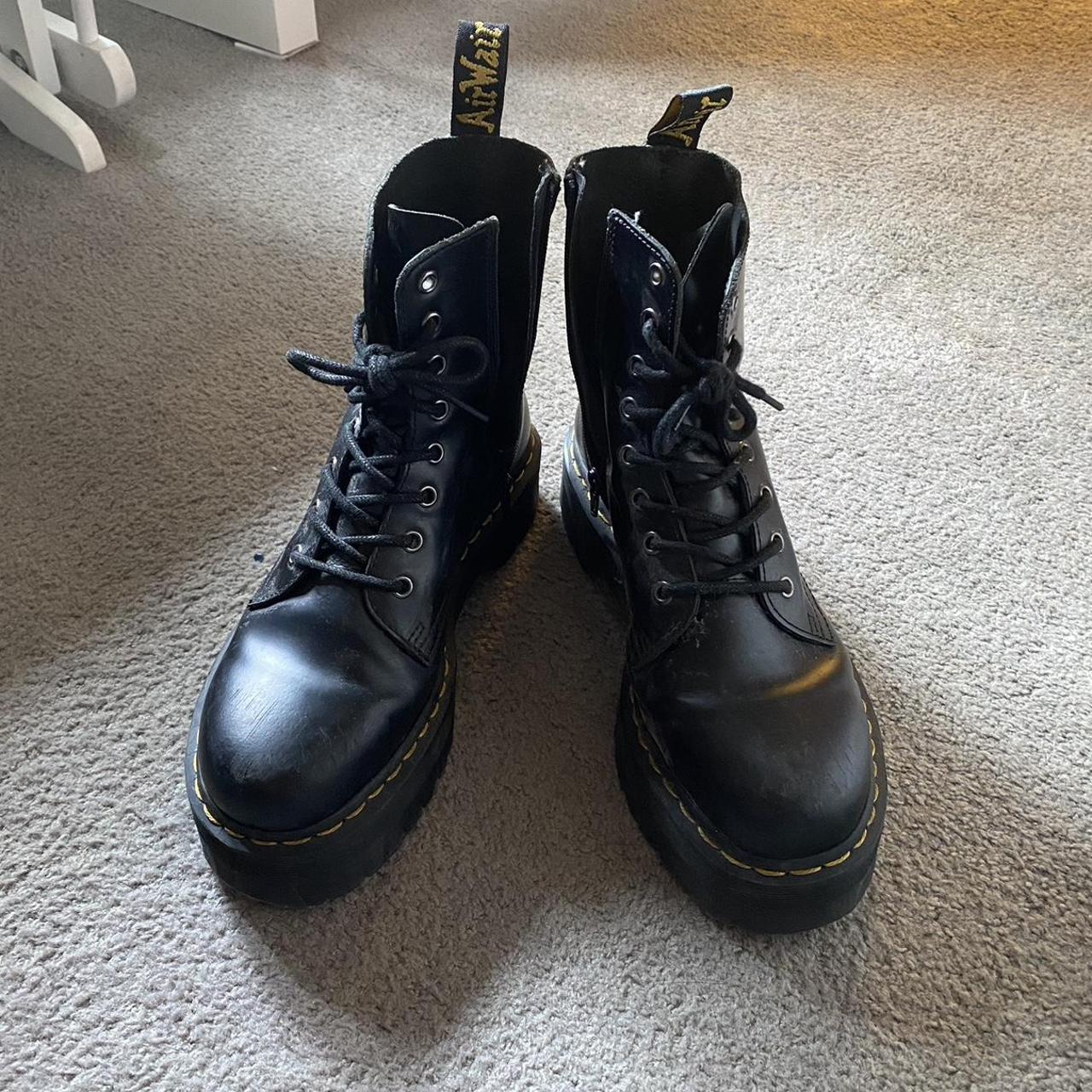 doc martens hynine