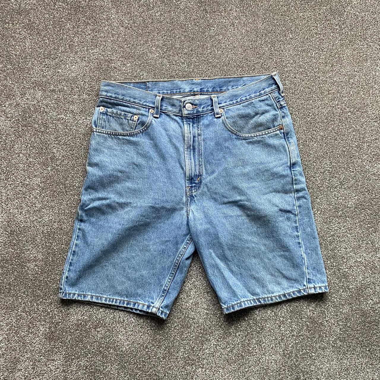 Levi’s 505 denim jean shorts Light blue 34W 9inch... - Depop
