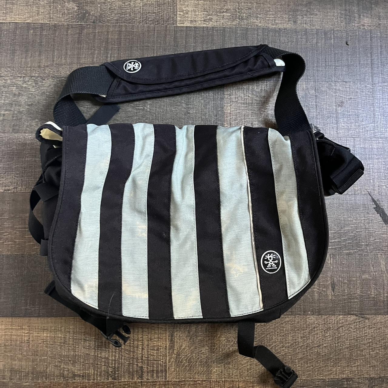 Crumpler cross body messenger bag Metallic... Depop