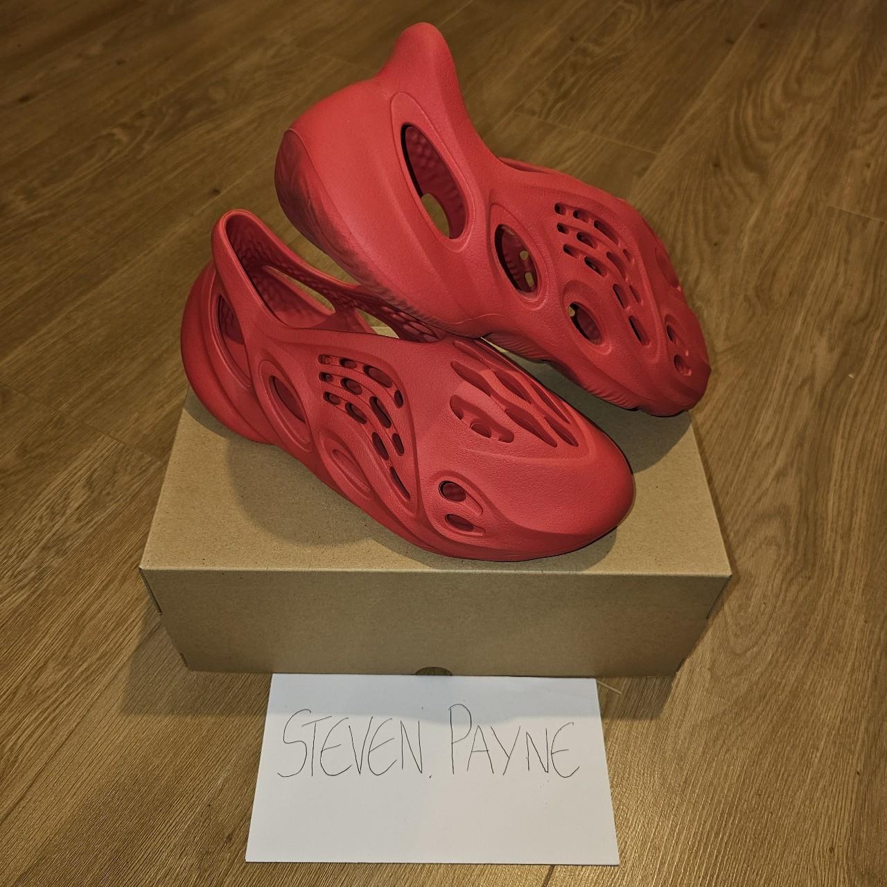 red yeezy crocs