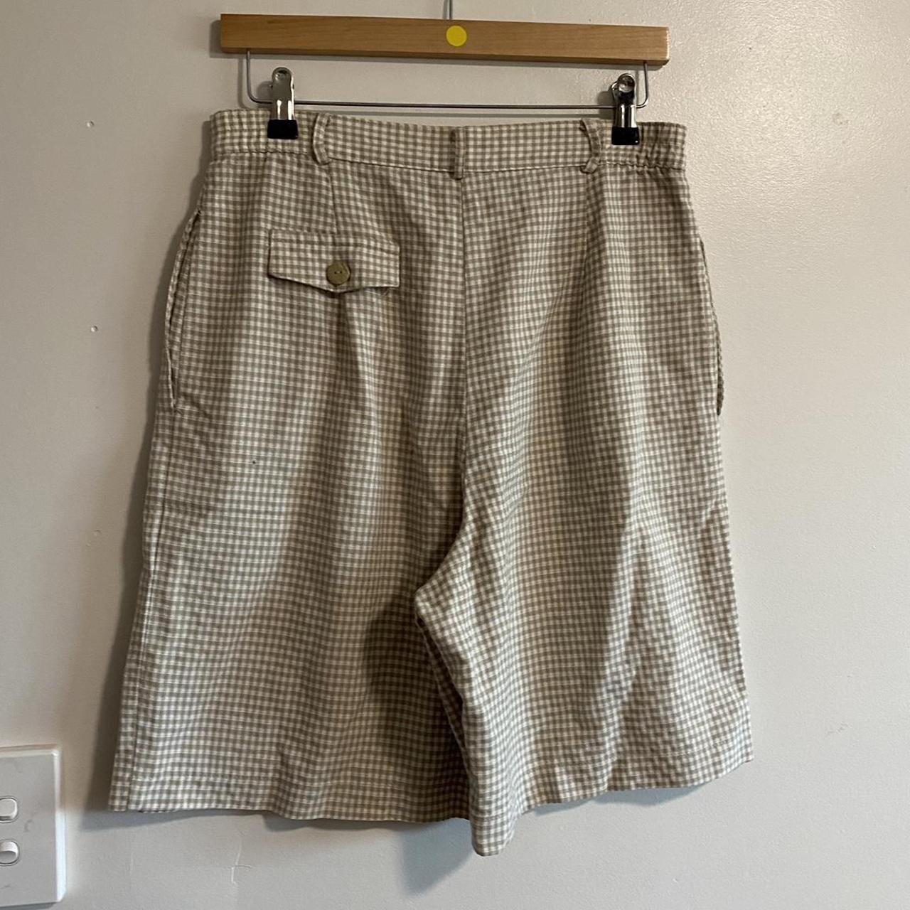 Women's Grey and White Shorts | Depop