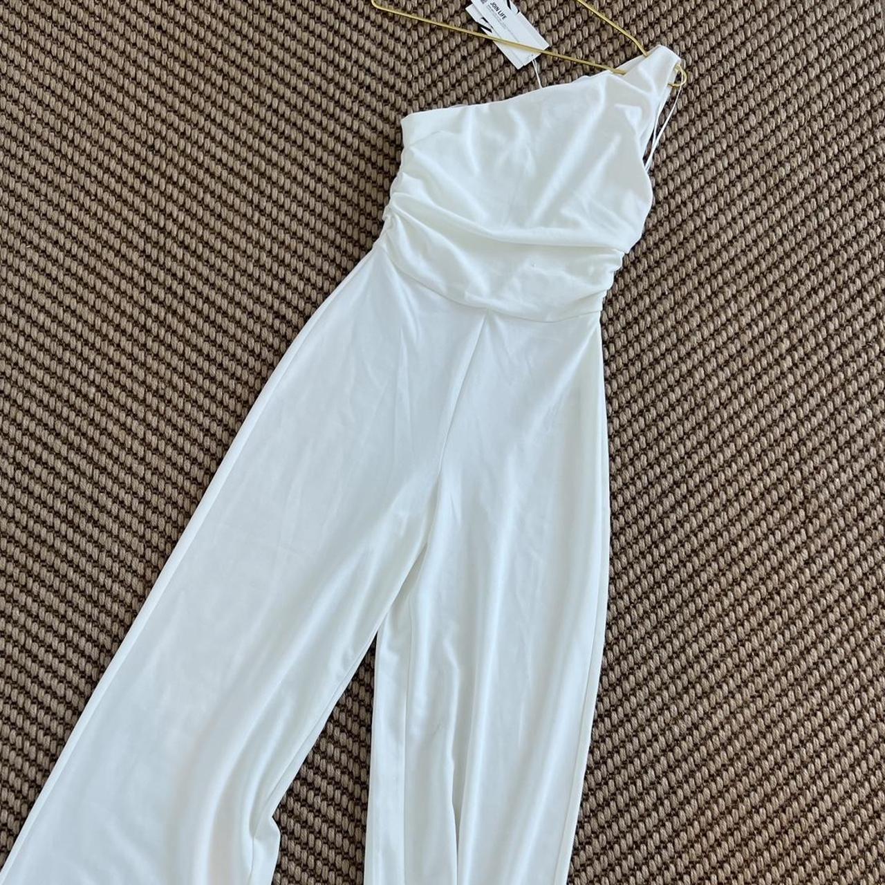 Zara Women's White Jumpsuit Depop