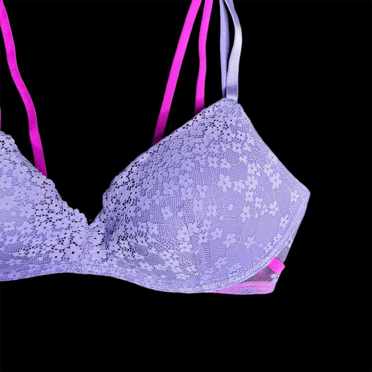 Women's Victoria's Secret push-up padded bra with - Depop