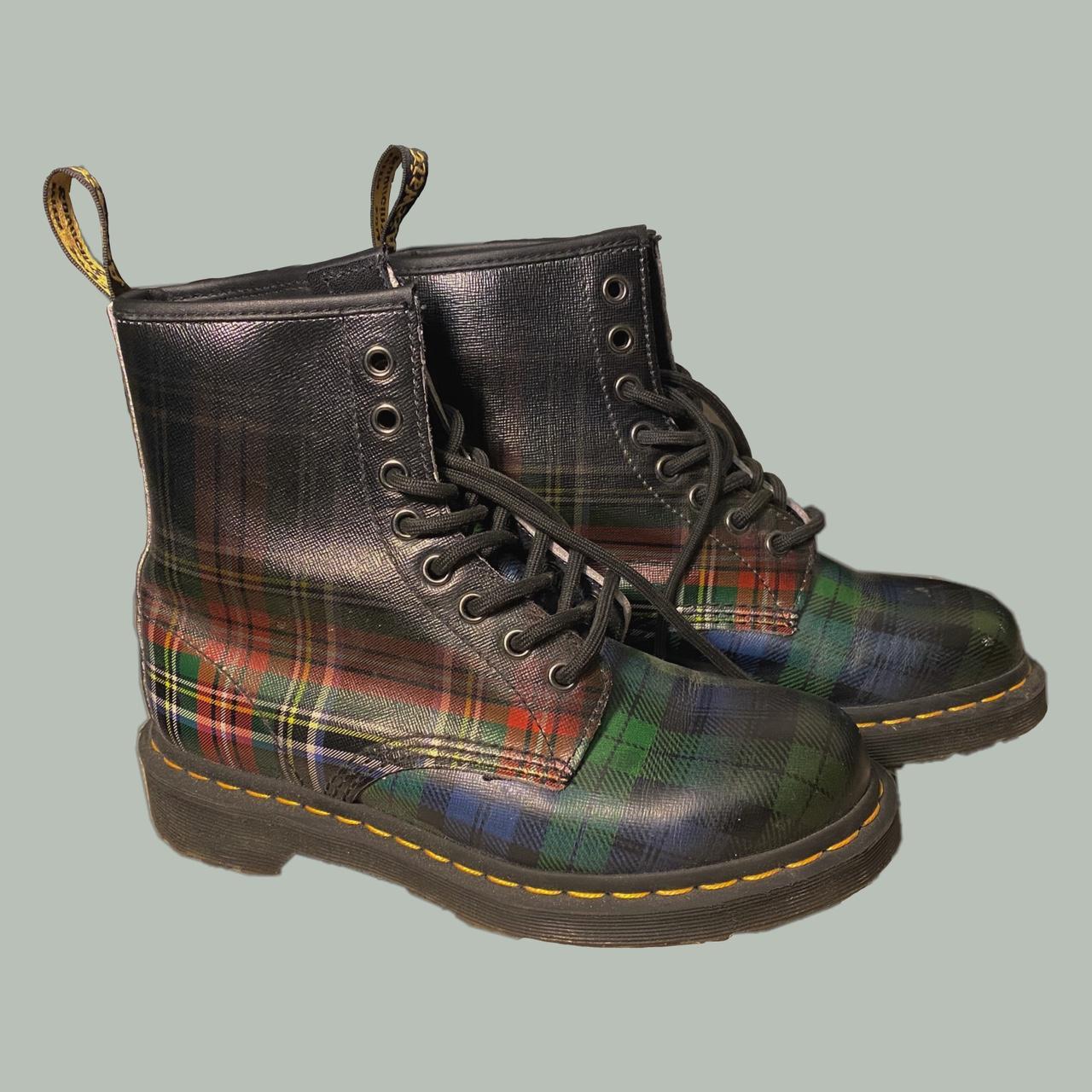 1460 mcmarten tartan leather ankle boots