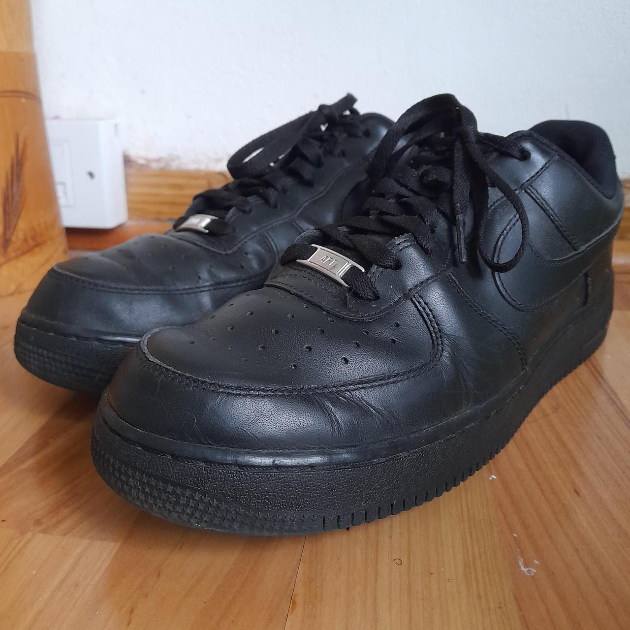 mens black air force 1 trainers