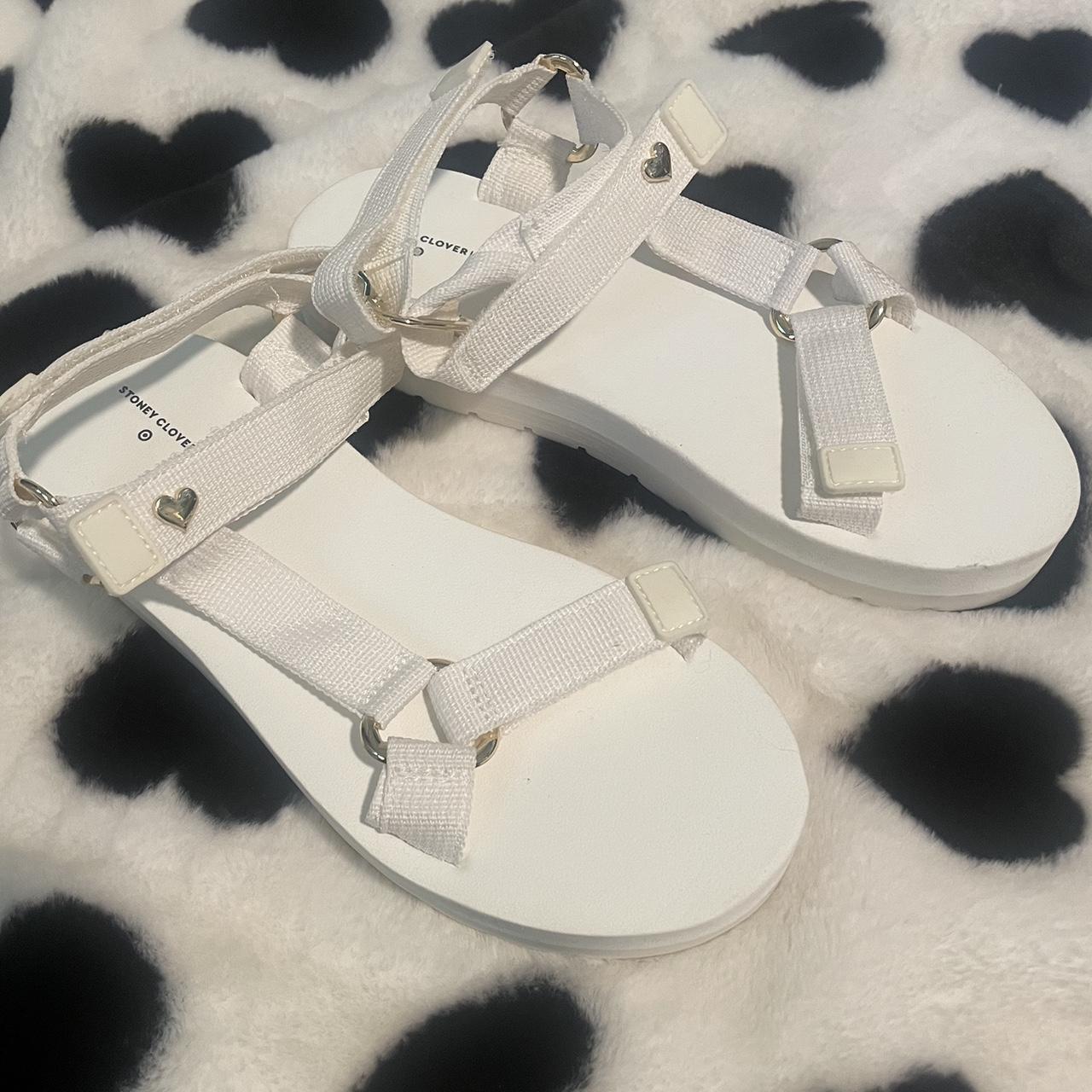 white Stoney cloverxtarget sandals. Never worn.... - Depop