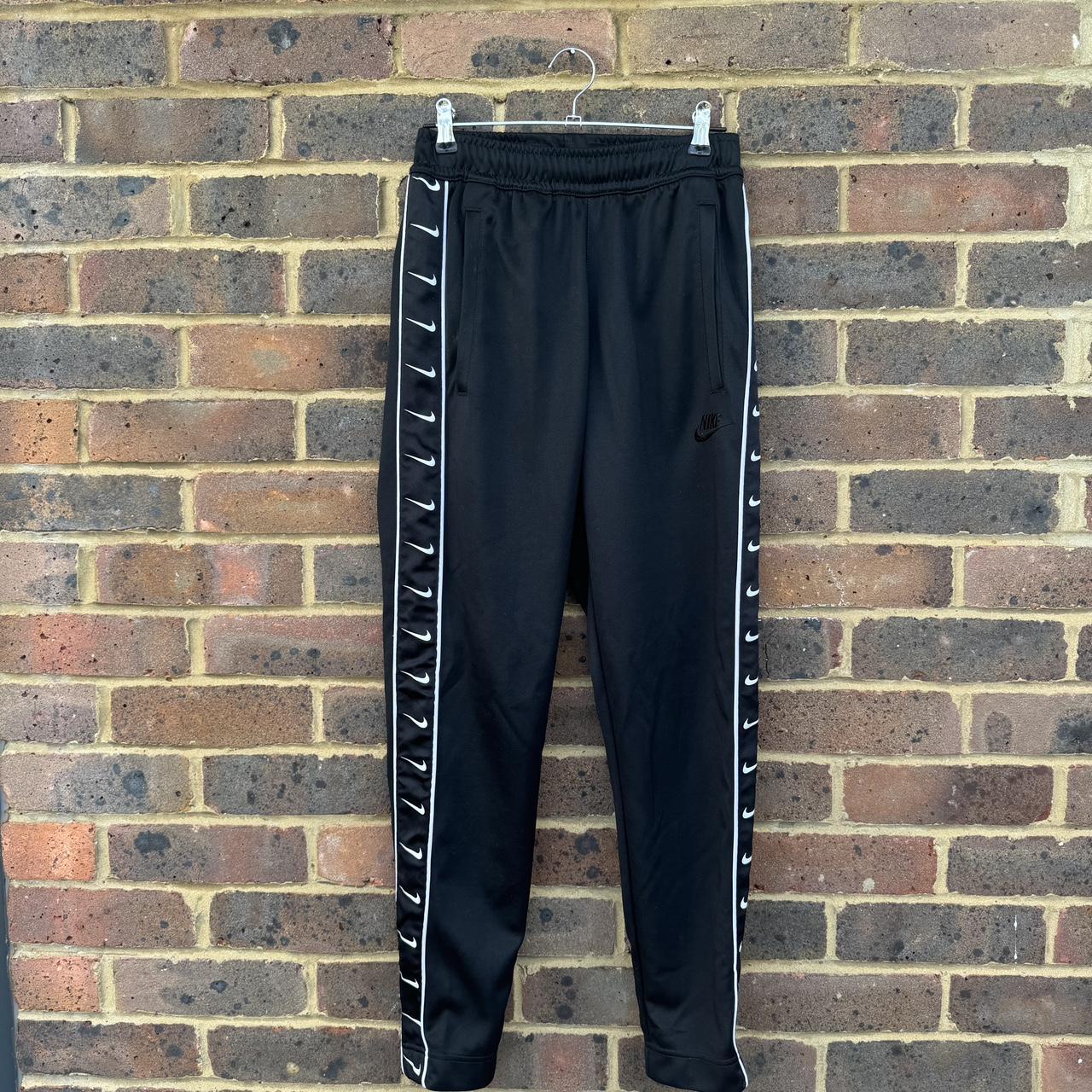 nylon nike joggers