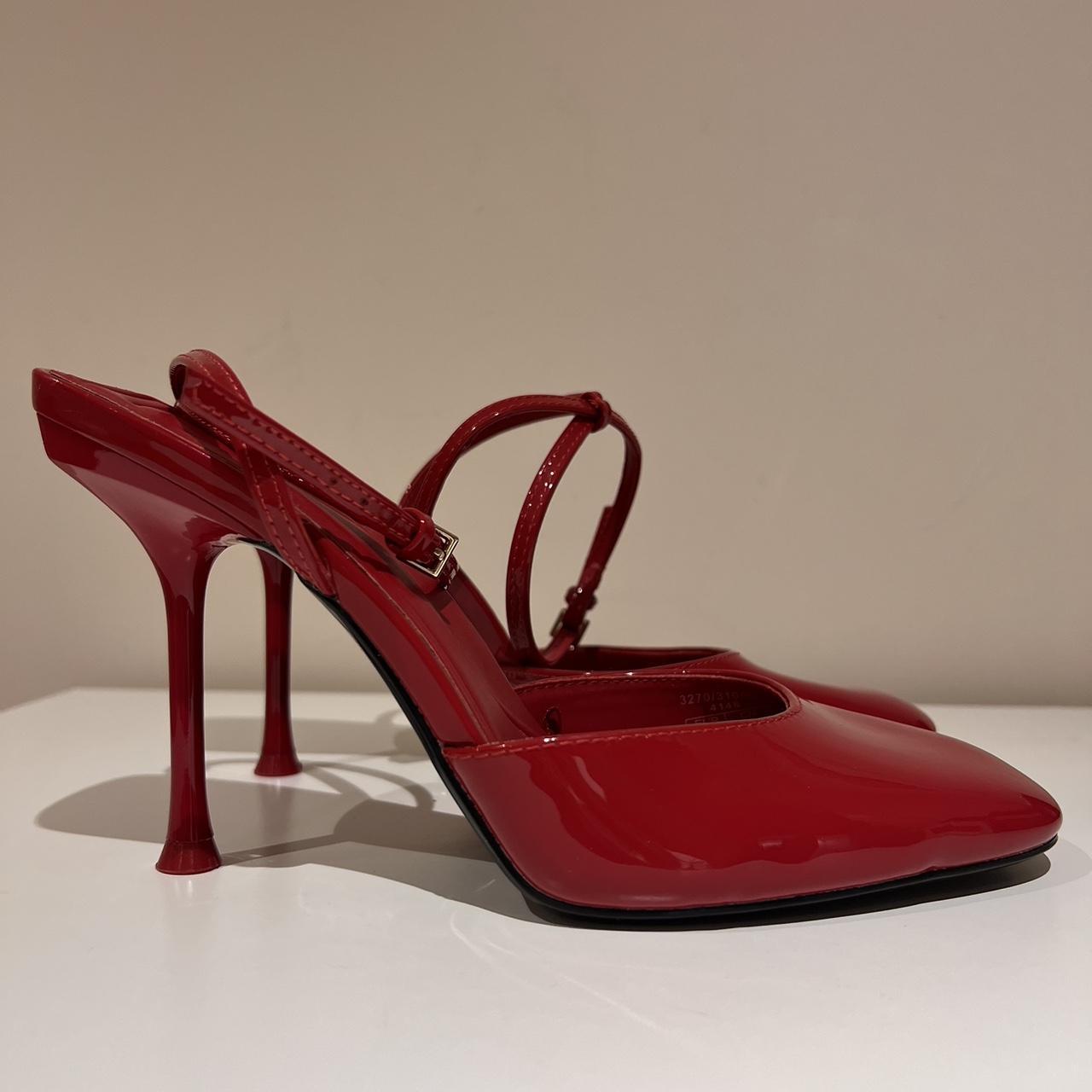 Zara red glossy heels, in perfect condition,