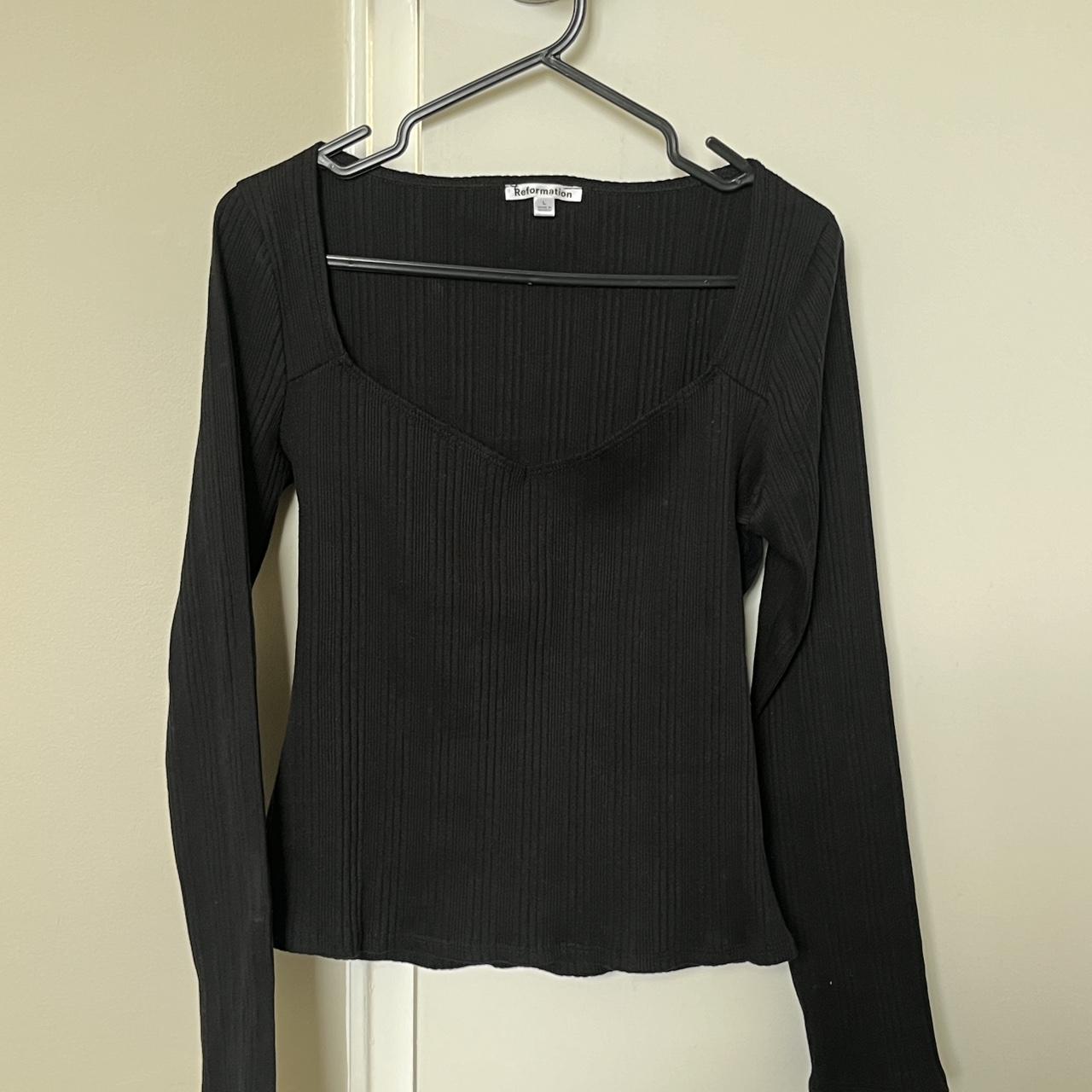 Reformation Leighton Knit Top ニット　トップス　S Reformation Leighton Knit Top Retails for $148 | Depop